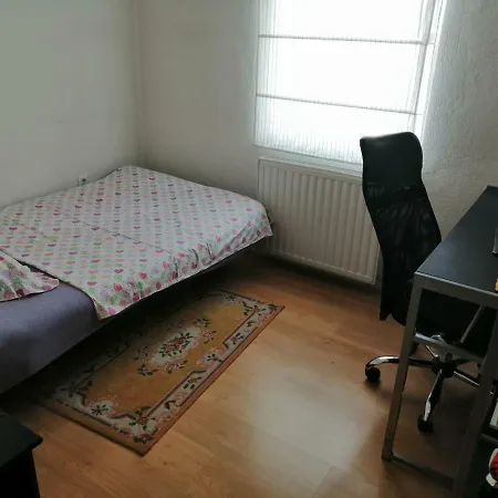Apartment Obiteljska Kuca *